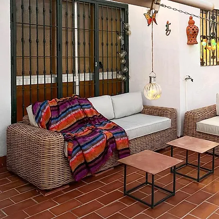Beautiful In Velez-malaga With Wifi *